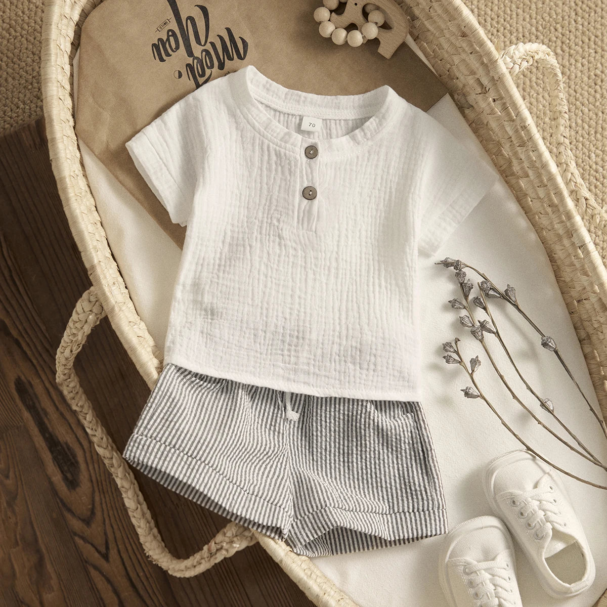 Short Sleeve T-shirt & Striped Shorts